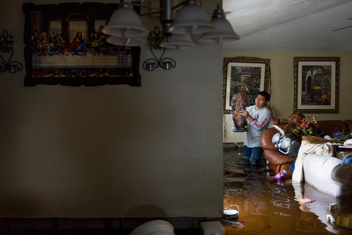 Enduring. Restoring. Rebuilding.: Southwest Florida Looks Back on Hurricane Irma’s Impact - Additional Book View 9