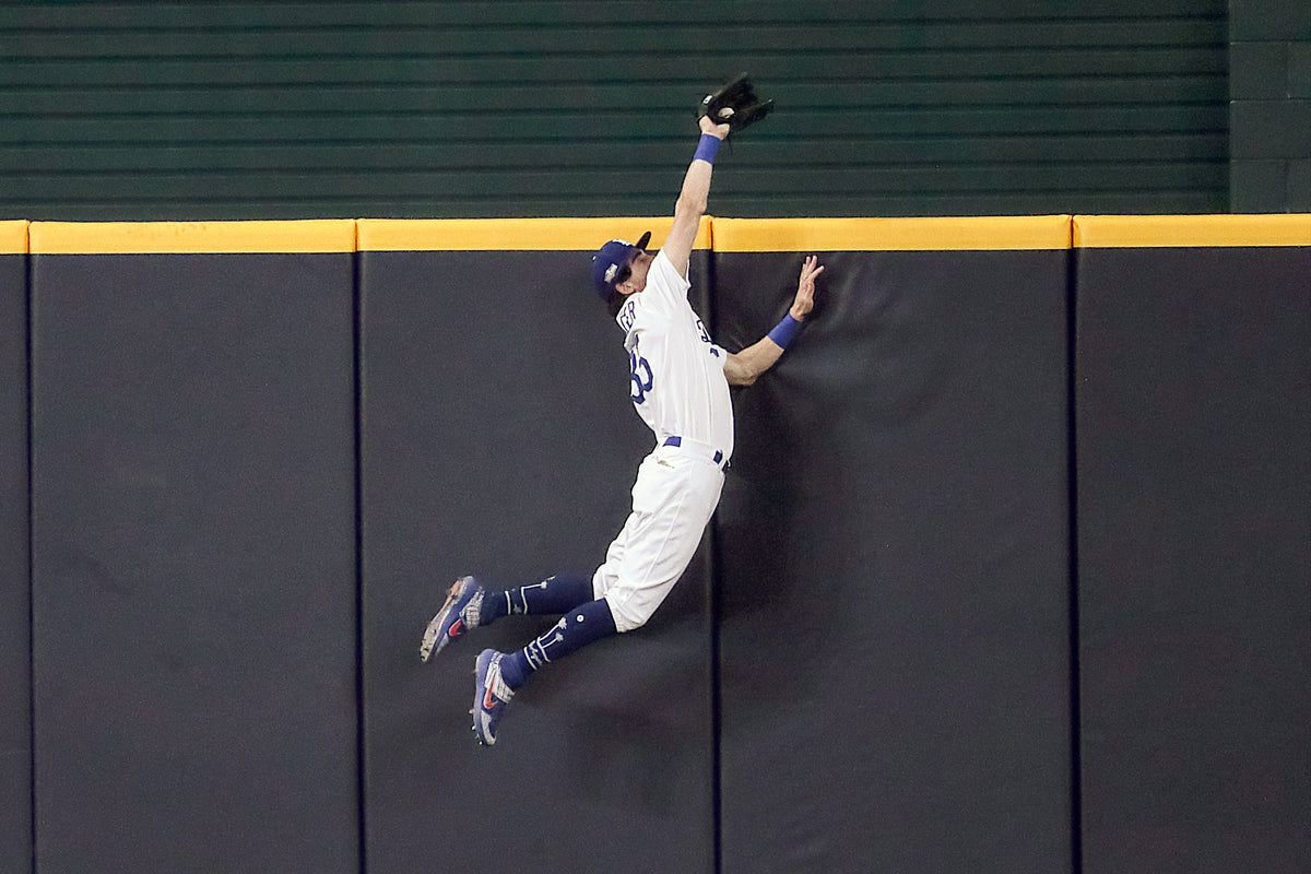Blue Heaven: The Story of the Los Angeles Dodgers 2020 World Series Season