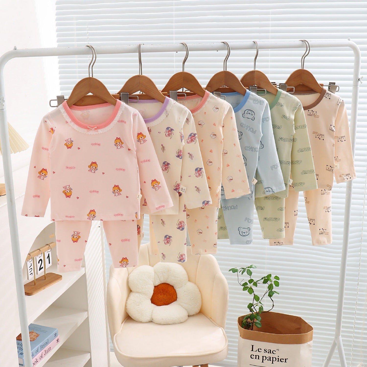 Children's Pajamas Autumn Suit - Cindi Book
