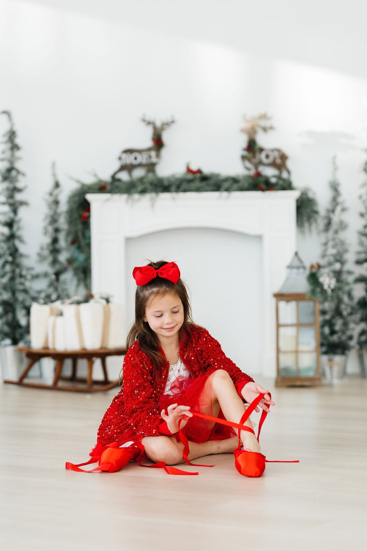 Red Velvet Sequin Jacket - Image 7