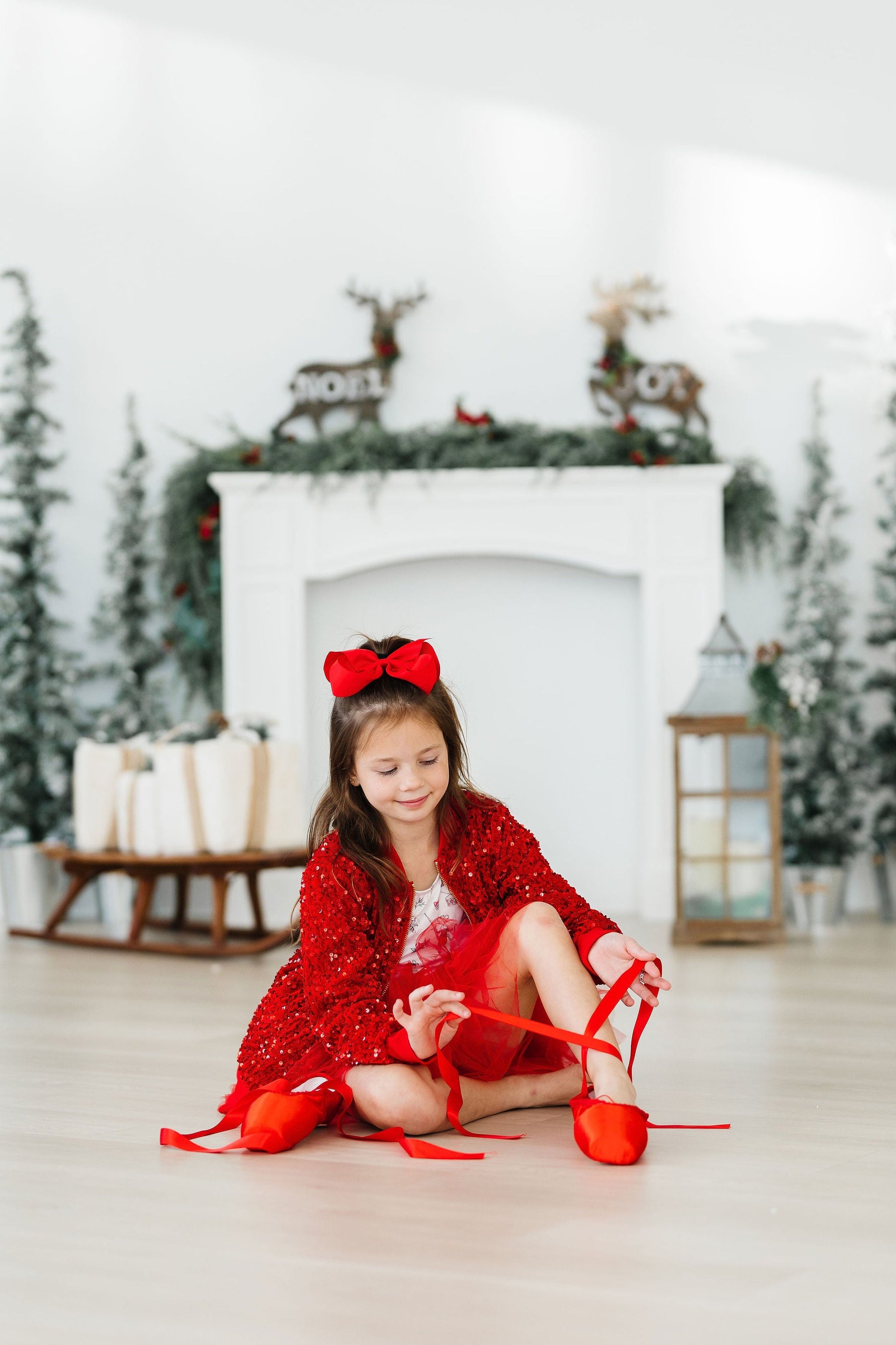 Red Velvet Sequin Jacket - Image 7