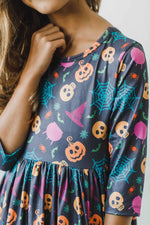 Skeleton Web 3/4 Sleeve Pocket Twirl Dress - Image 5