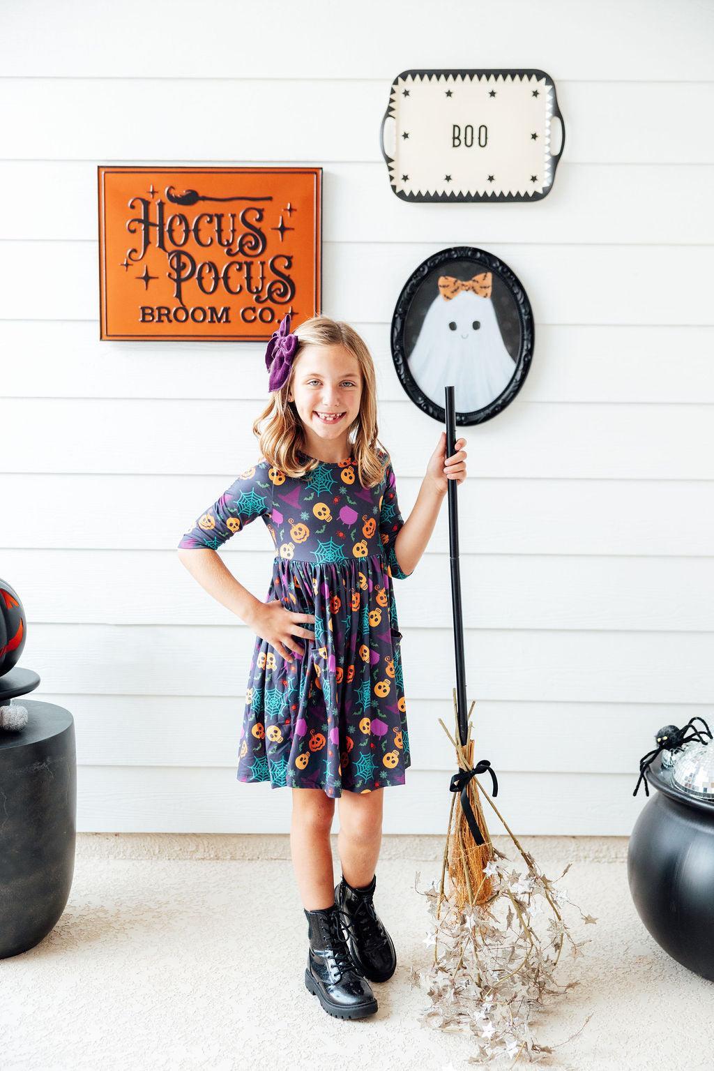 Skeleton Web 3/4 Sleeve Pocket Twirl Dress - Image 6