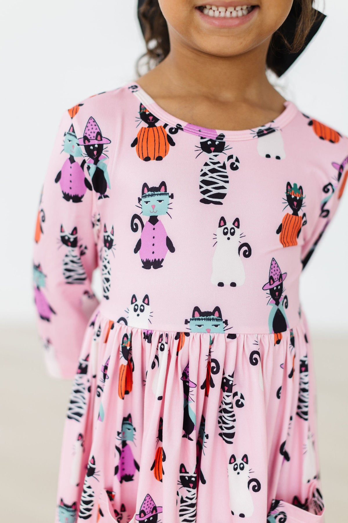 Purr-fectly Spooky 3/4 Sleeve Pocket Twirl Dress - Image 3