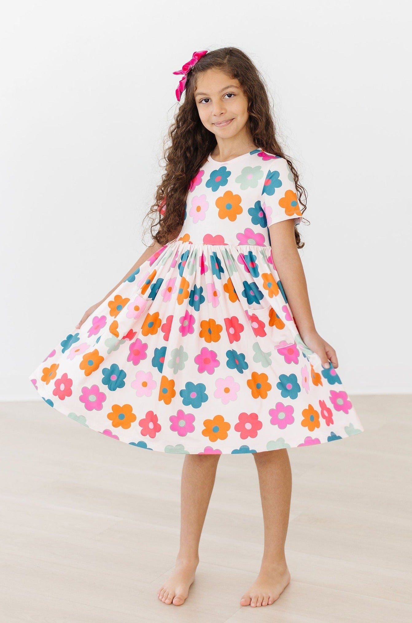 Retro Floral S/S Pocket Twirl Dress - Image 2