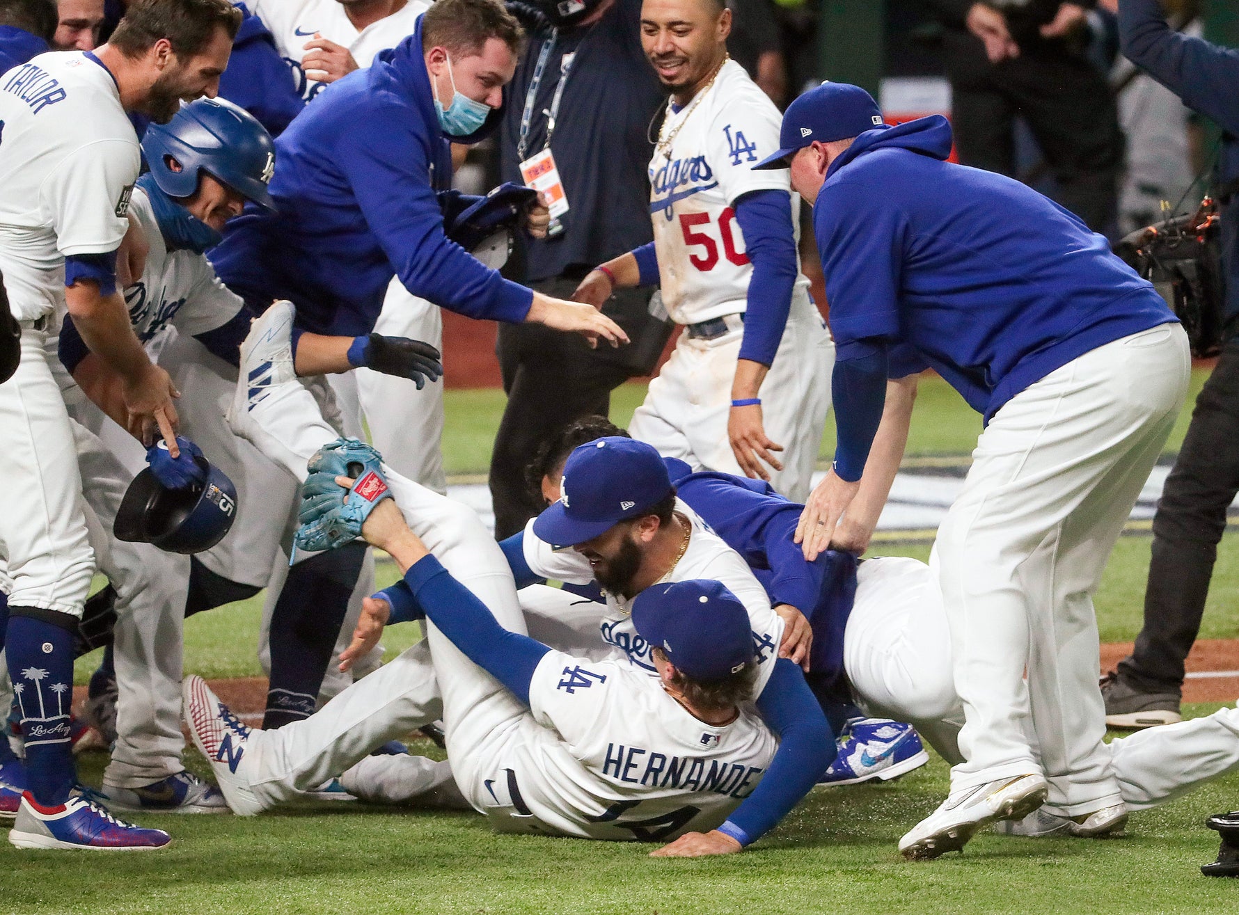 Blue Heaven: The Story of the Los Angeles Dodgers 2020 World Series Season