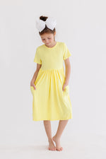 Yellow S/S Pocket Twirl Dress - Image 4