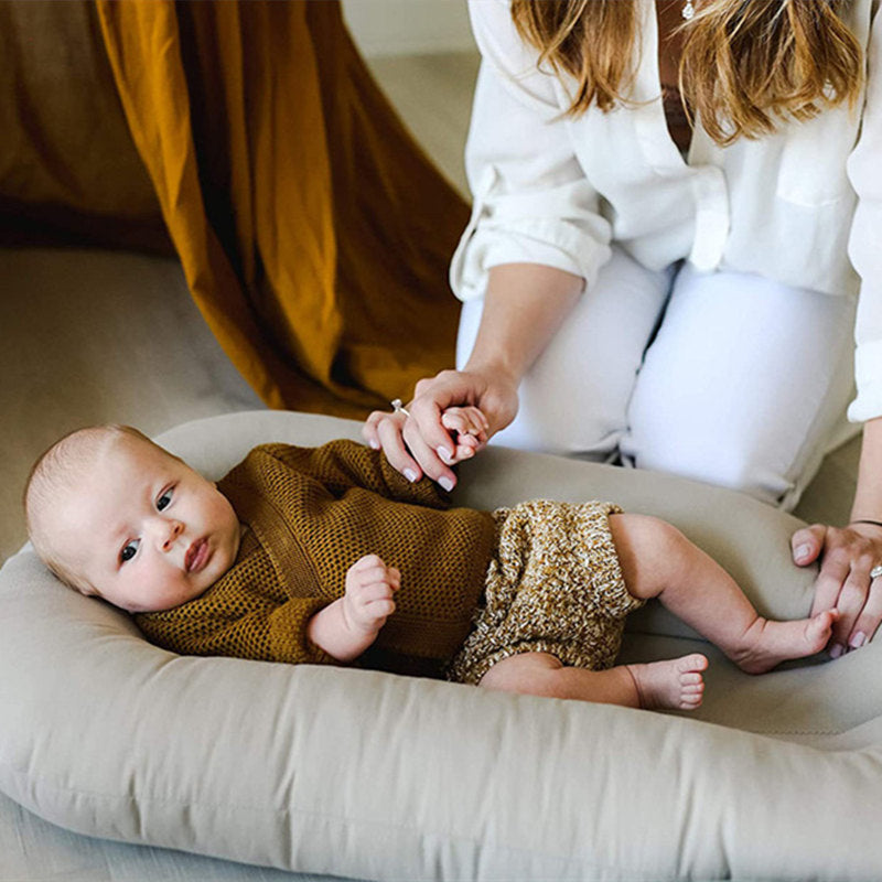 Convenient Bionic Bed For Newborn and Bionic Bed For Uterus - Cindi Book