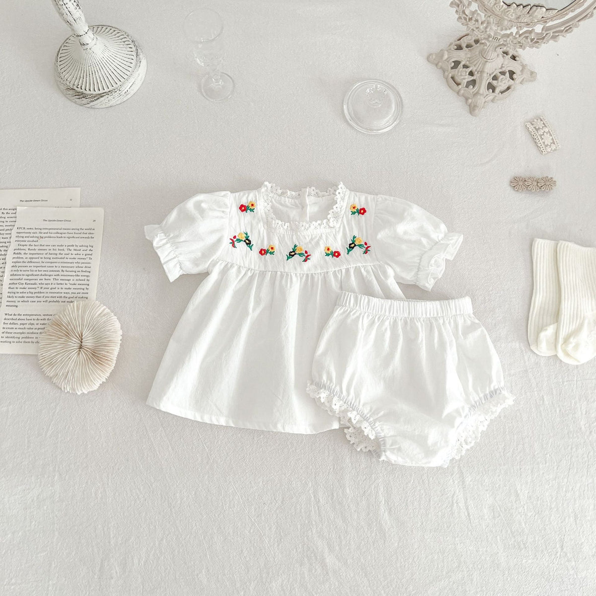 Female Treasure Embroidered Lace Two-piece Set - Cindi Book