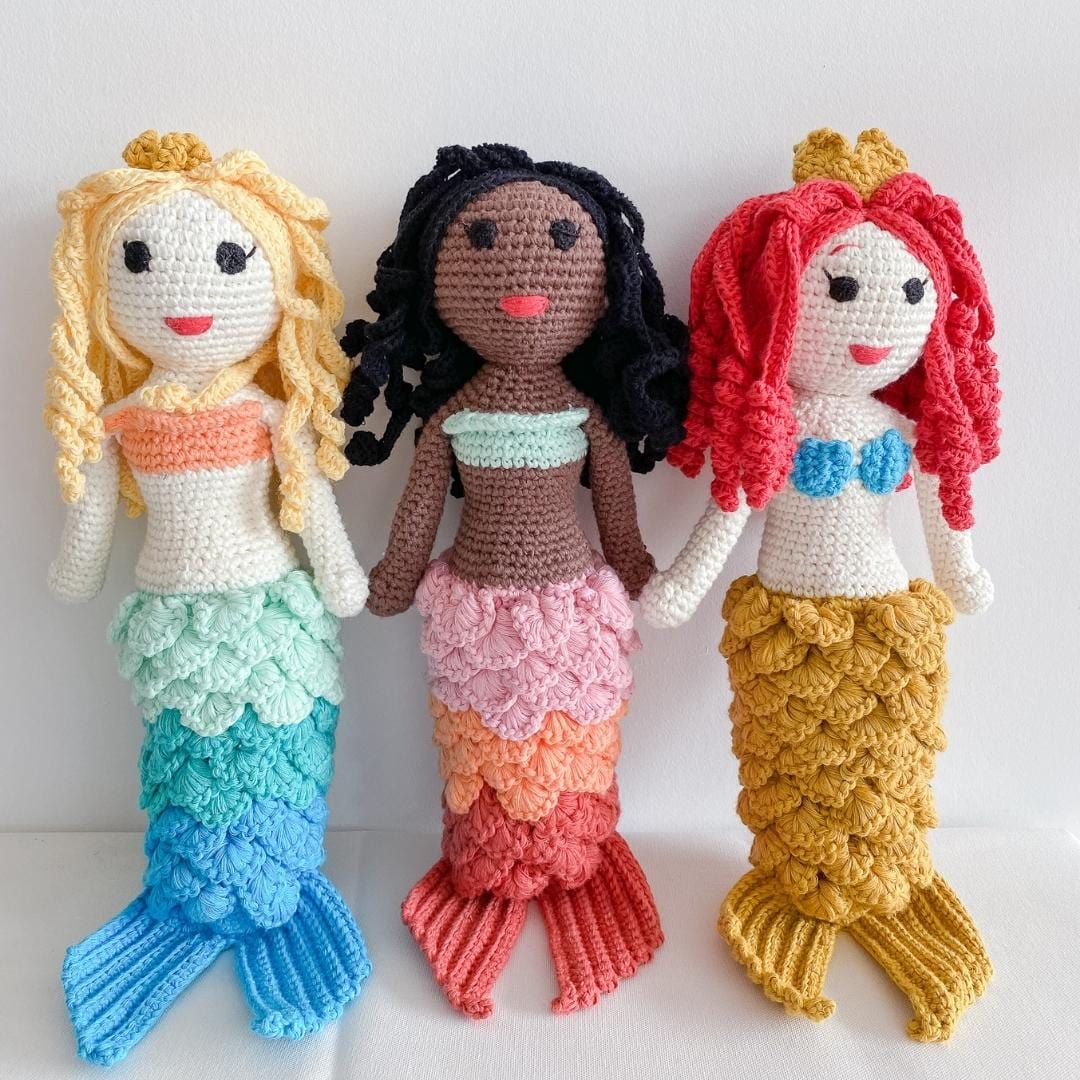 Azalea the Mermaid- blonde