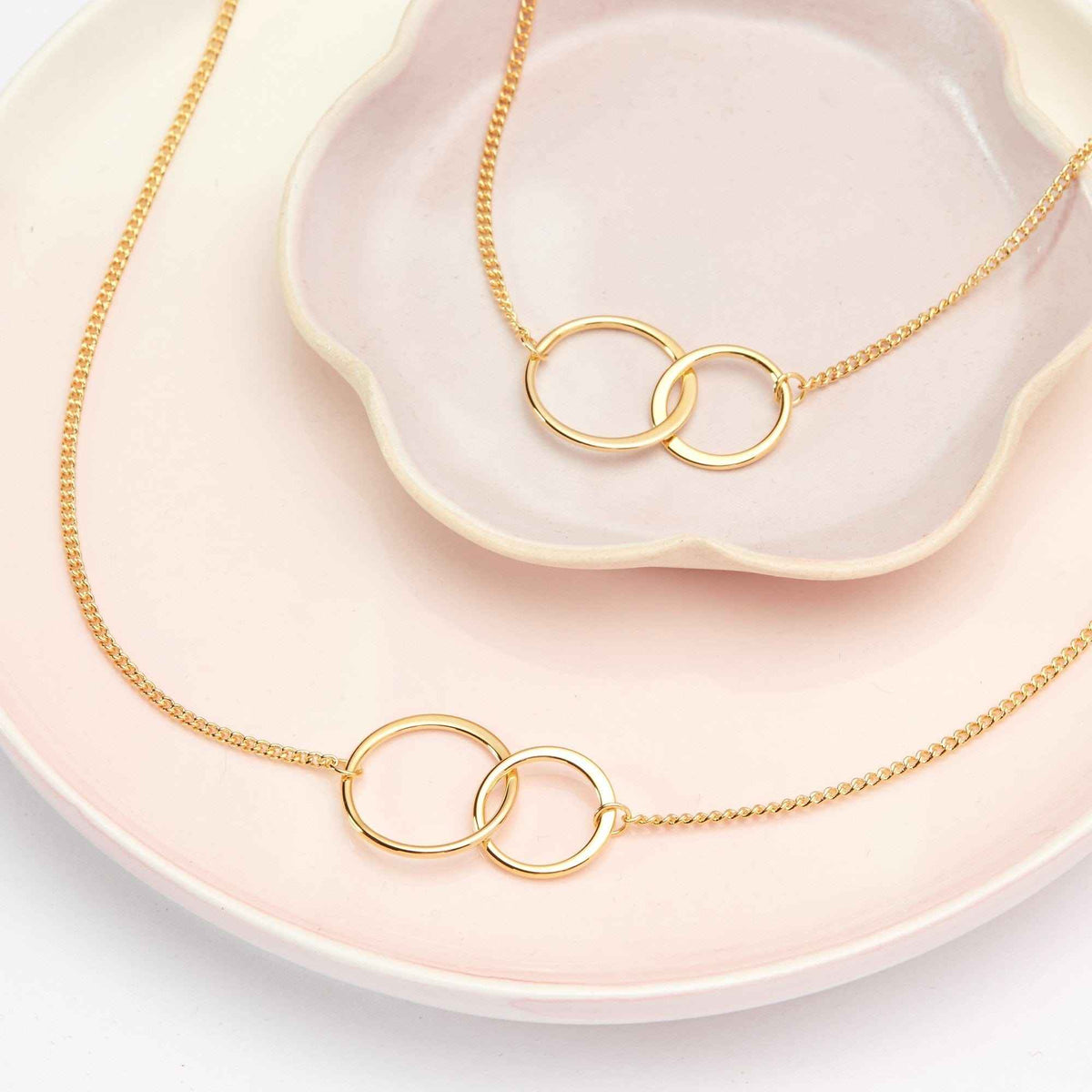 Bonus Mom Double Circles Necklace Set