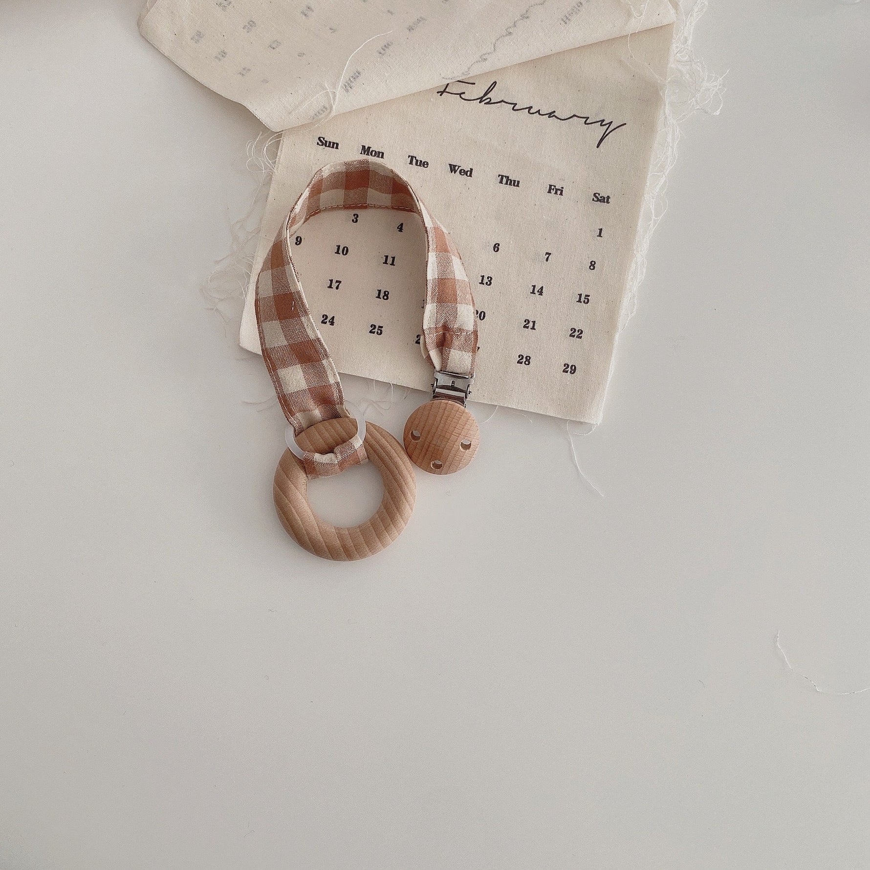 Baby Happy Bite Drop-preventing Chain Pacifier Clip - Cindi Book