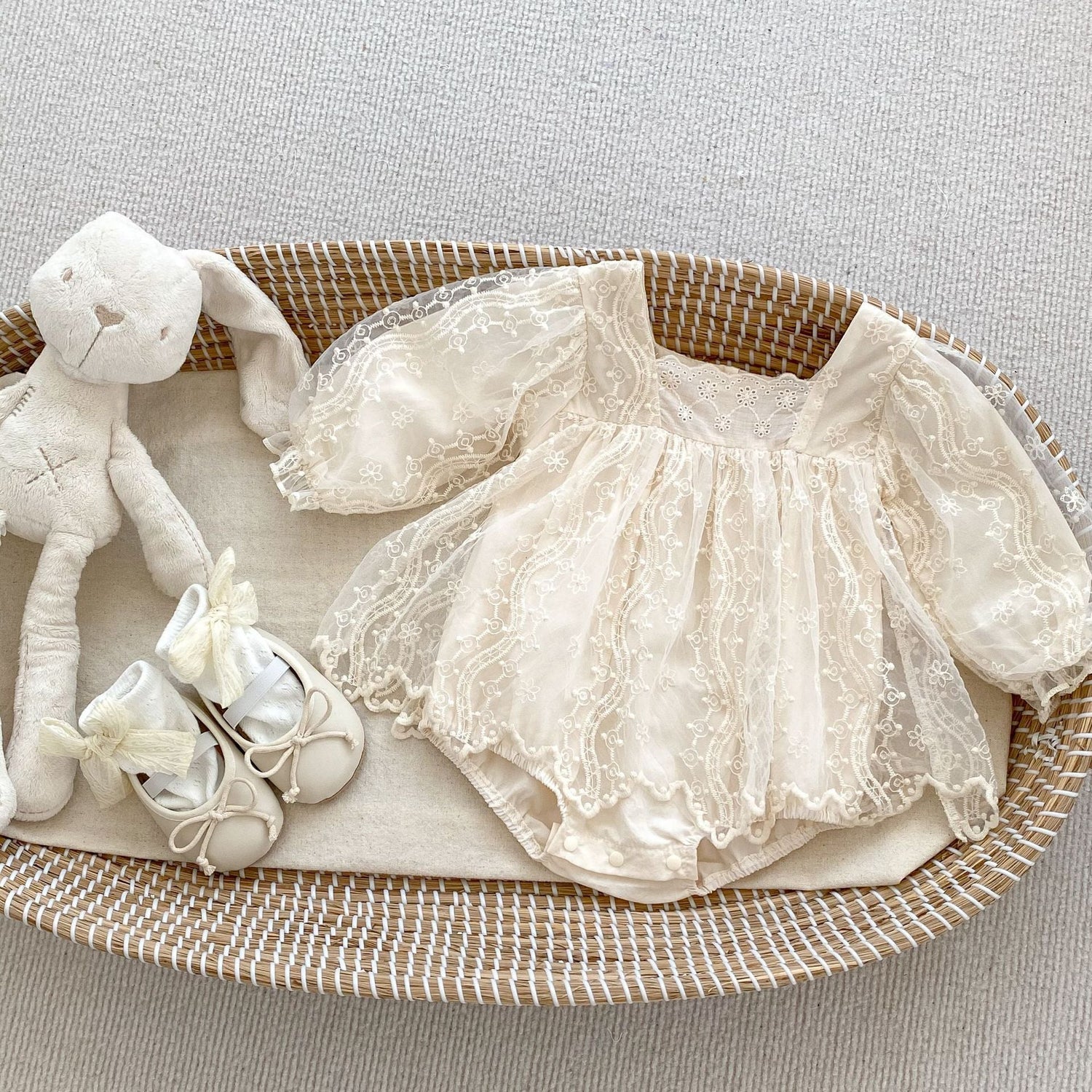 Autumn Baby's Long Sleeve Rompers Western Style Baby Girl
