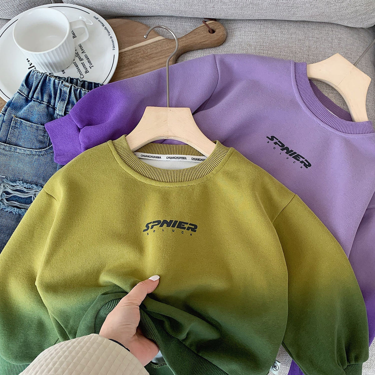 Fashionable All-match Letter Sweater For Boys And Girls - Cindi Book