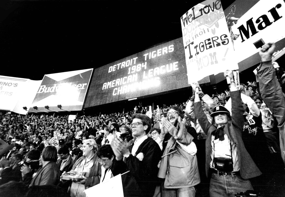 Roar of 125: The Epic History of the Detroit Tigers - BACKORDER ships 01/30/2026