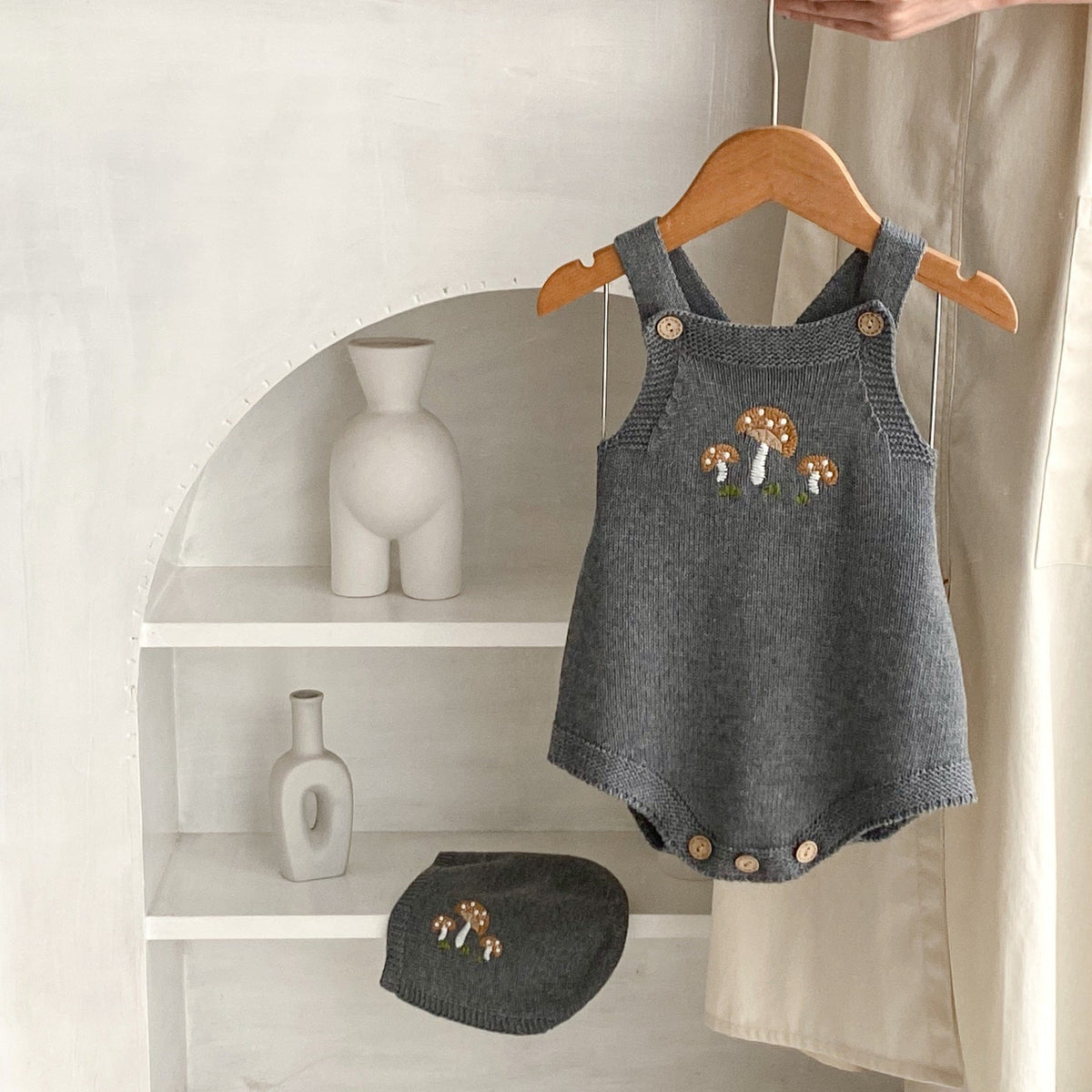 Baby Boys And Girls Mushroom Embroidered Romper Embroidered Hat - Cindi Book
