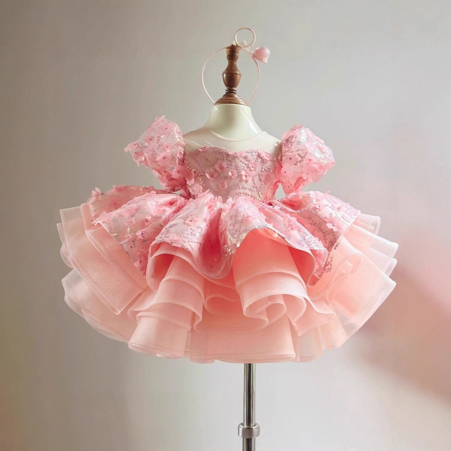Short-sleeve Princess Dress For A Baby Girls First Birthday - Cindi Book