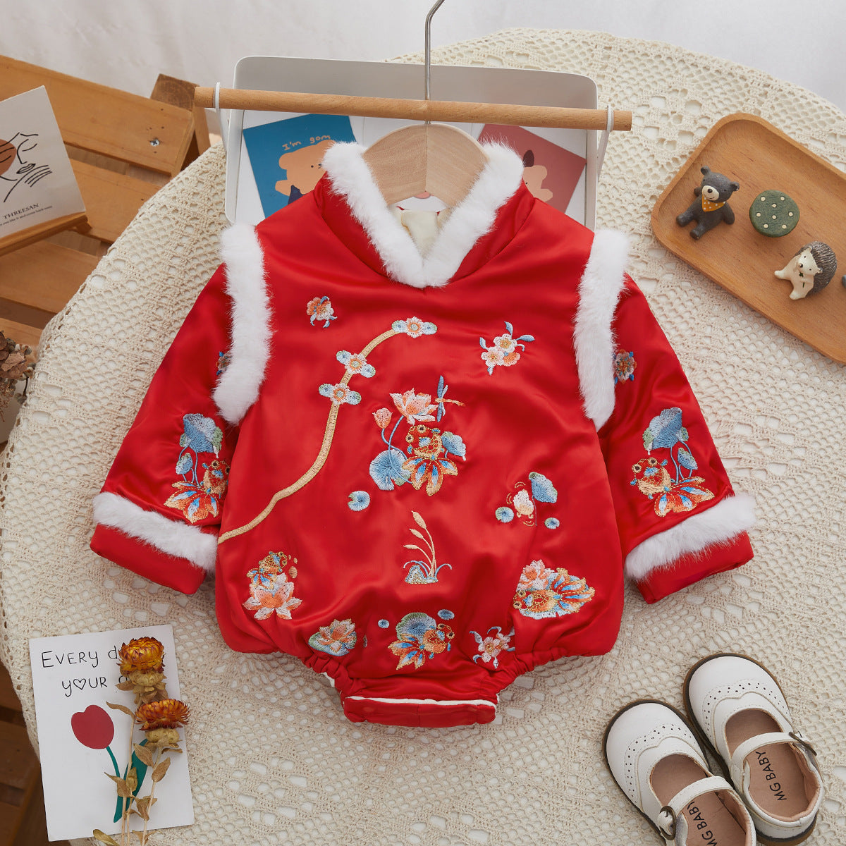 Onesie Winter Baby Triangle Rompers Baby Girl Jumpsuit - Cindi Book