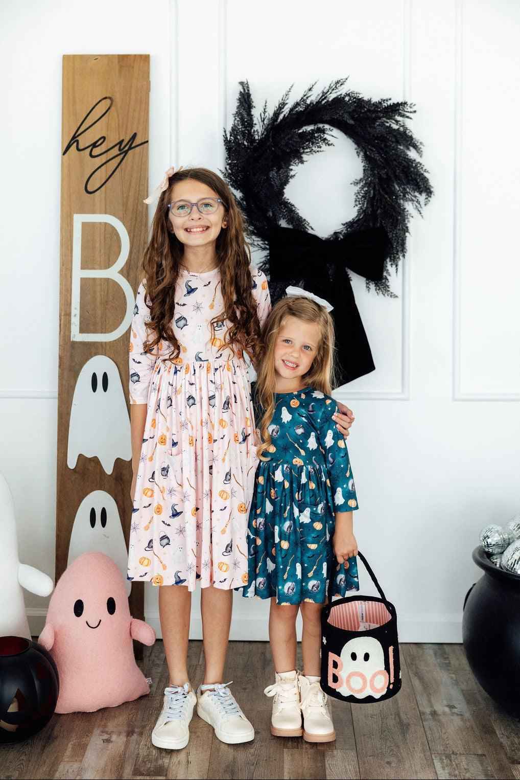 Happy Haunting 3/4 Sleeve Pocket Twirl Dress