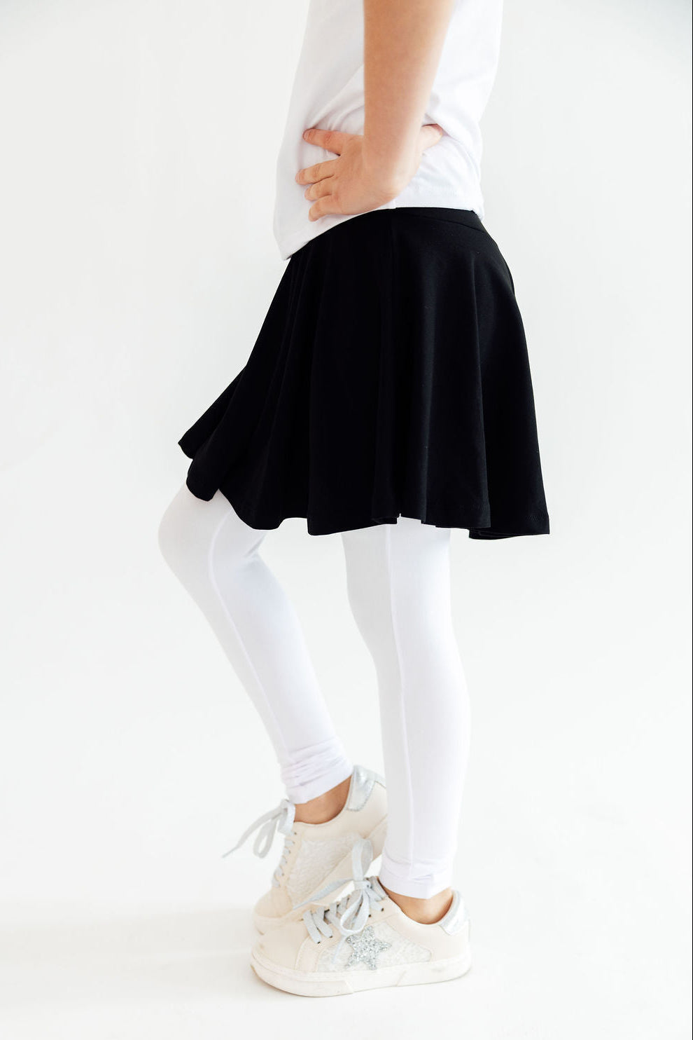 Black & White Twirl Skegging - Image 3