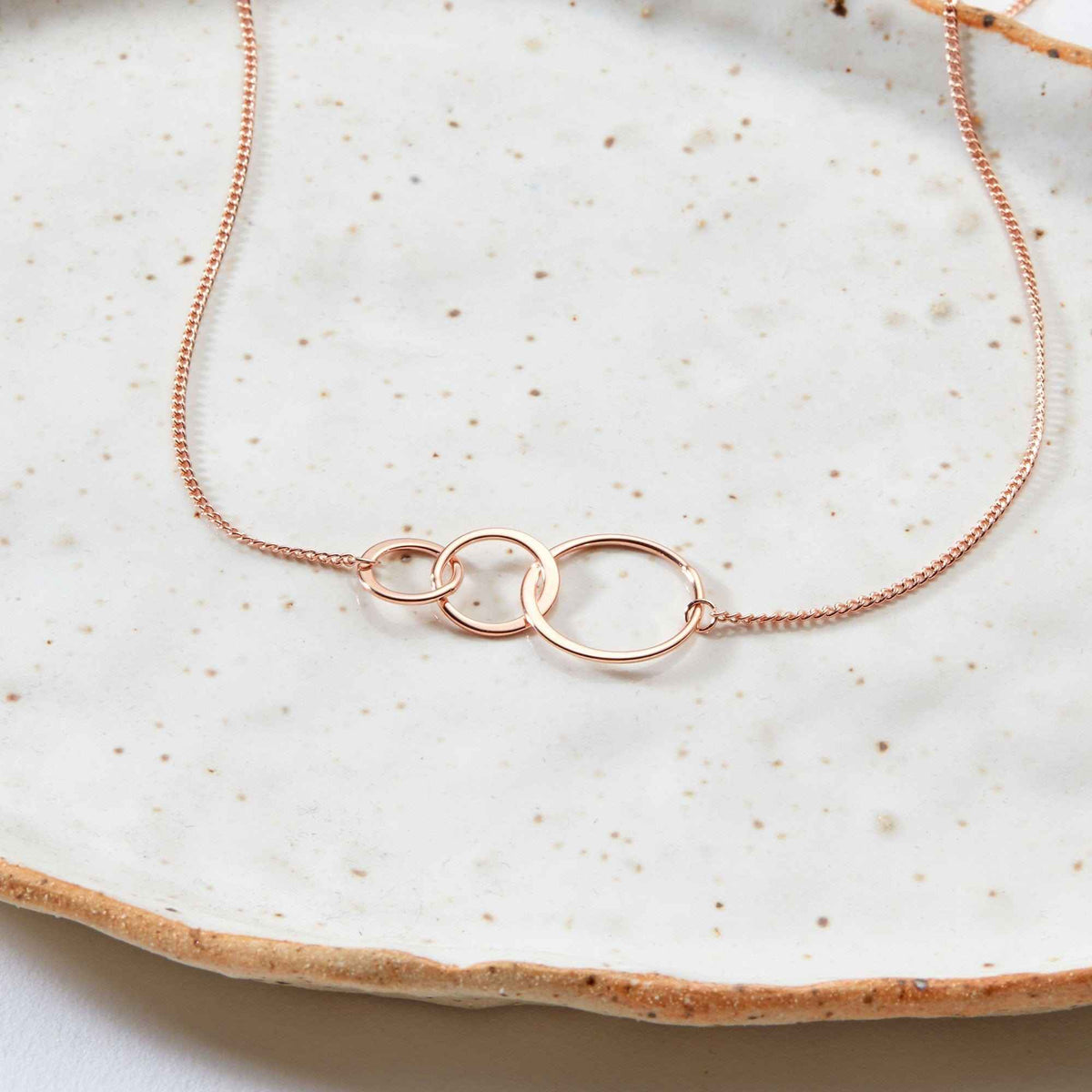 Mimi Necklace, Multiple Styles